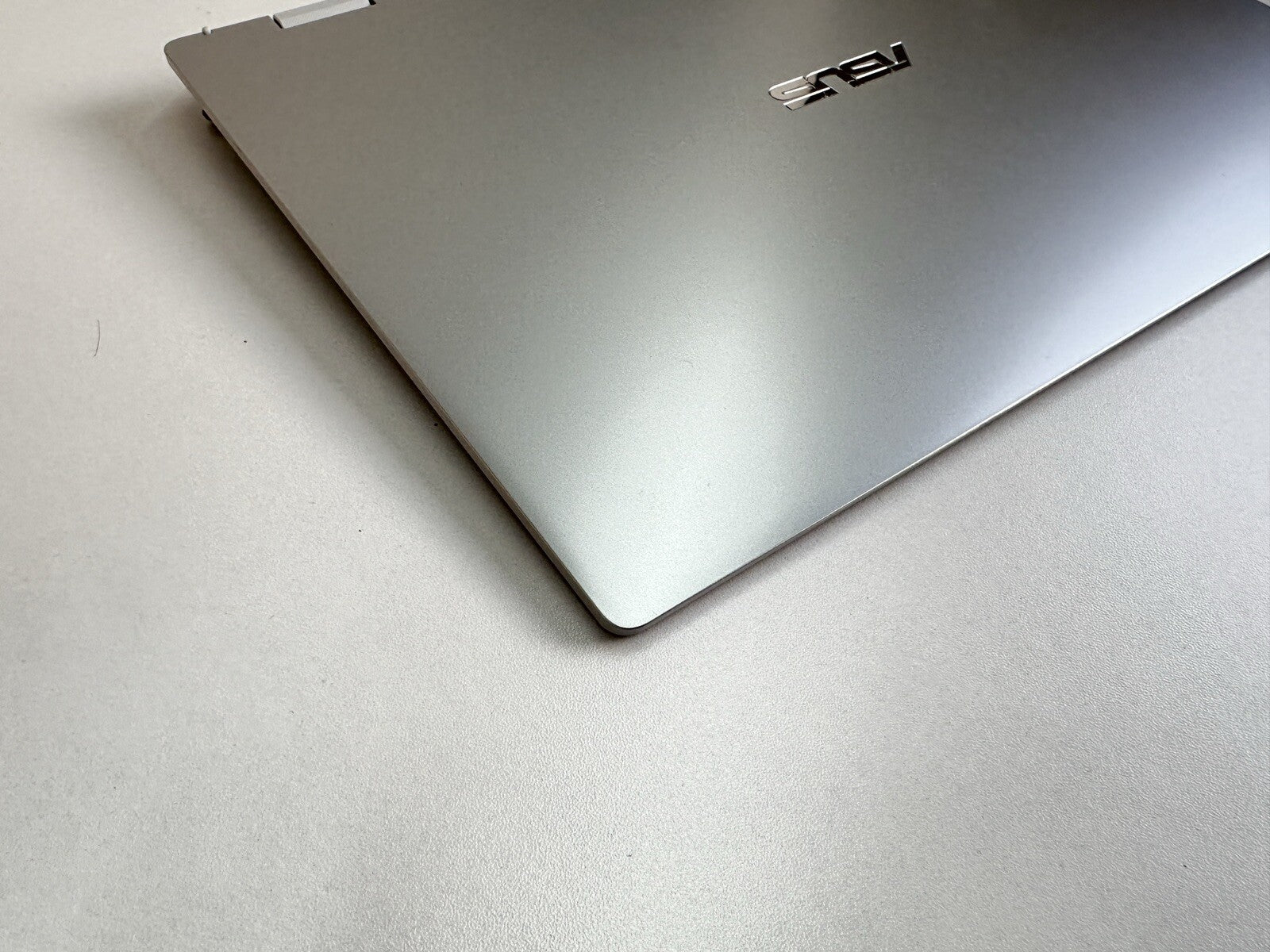 Asus Chromebook CX1400FK Laptop Lid with Hinges And Cables 13N1 - DSA0111 New* - FIXgenie