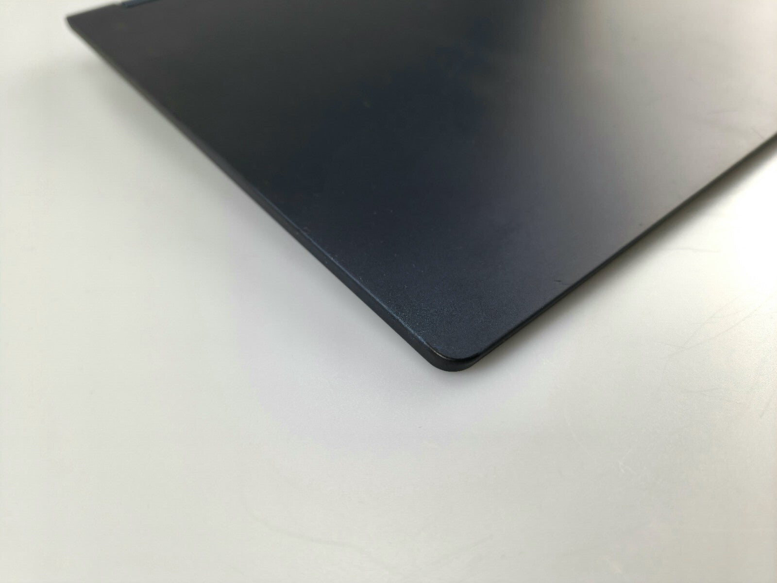 Lenovo Ideapad C340 - 14IWL Rear Housing LCD Lid Cover inc Hinges Blue AP2GA000820 - FIXgenie