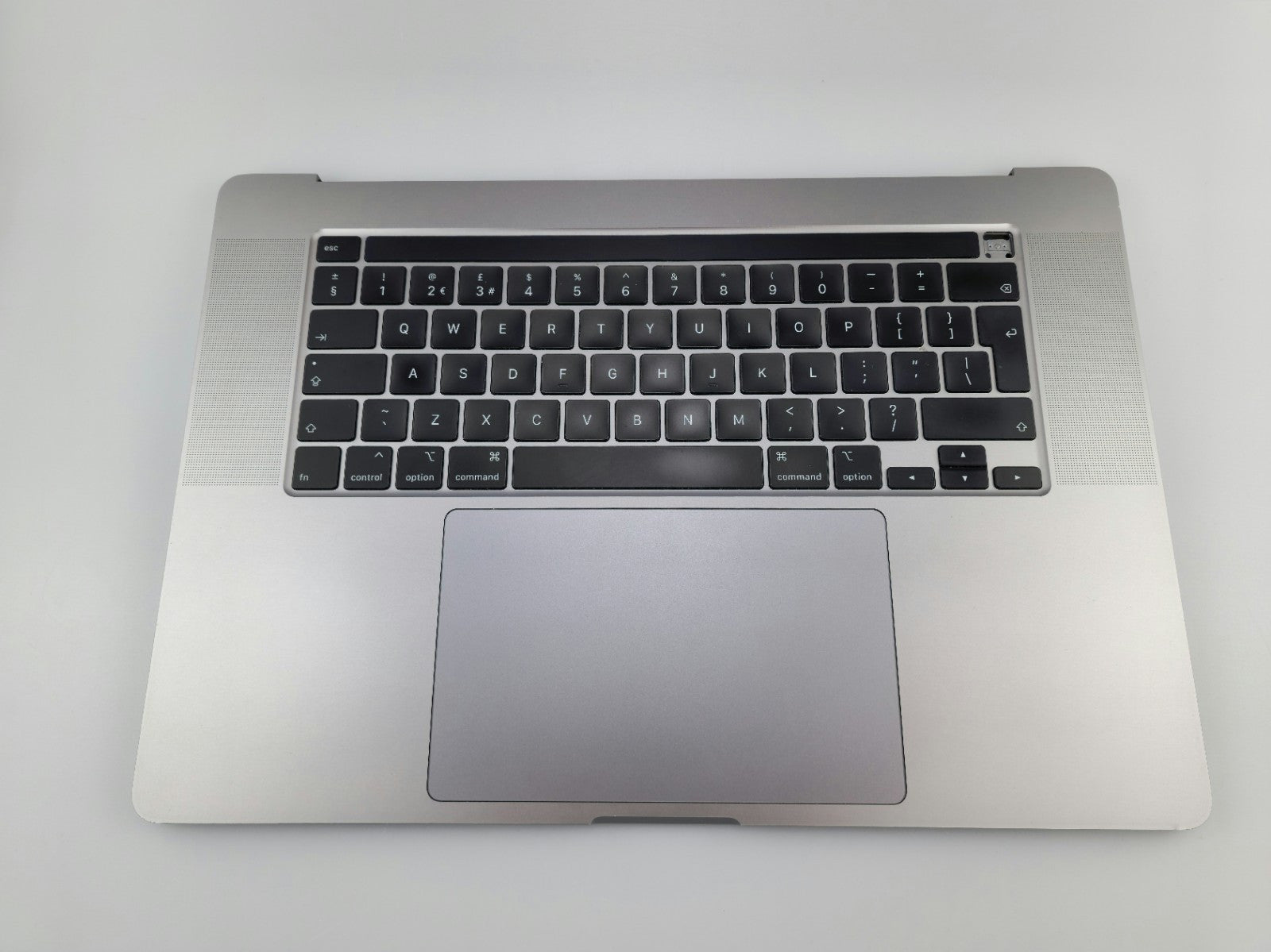 Genuine MacBook Pro 16" 2019 A2141 Palmrest English Keyboard Space Grey - FIXgenie